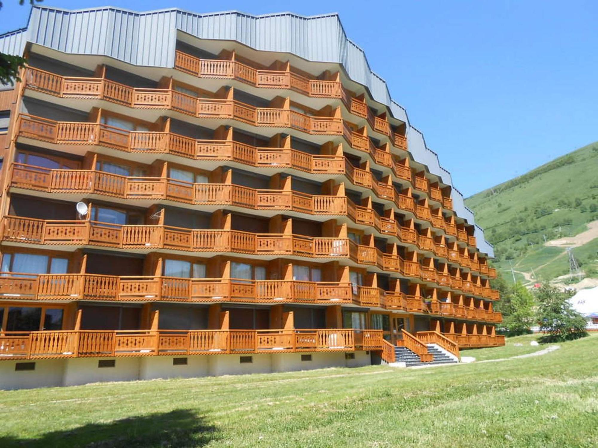 Apartmán Studette Renovee Pour 2 Au Pied Des Pistes, Centre Les Deux Alpes - Fr-1-516-134 Exteriér fotografie