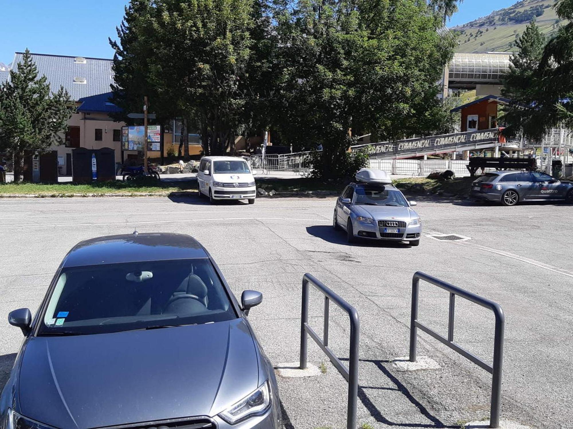 Apartmán Studette Renovee Pour 2 Au Pied Des Pistes, Centre Les Deux Alpes - Fr-1-516-134 Exteriér fotografie